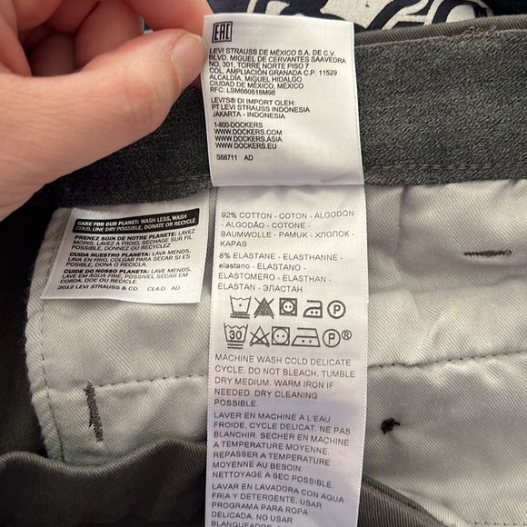 Dockers pants - Picture 5 of 6